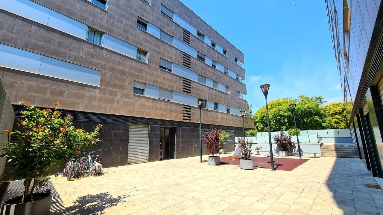 Forum-Ccib-Relax Flats Sant Adria de Besos Dış mekan fotoğraf
